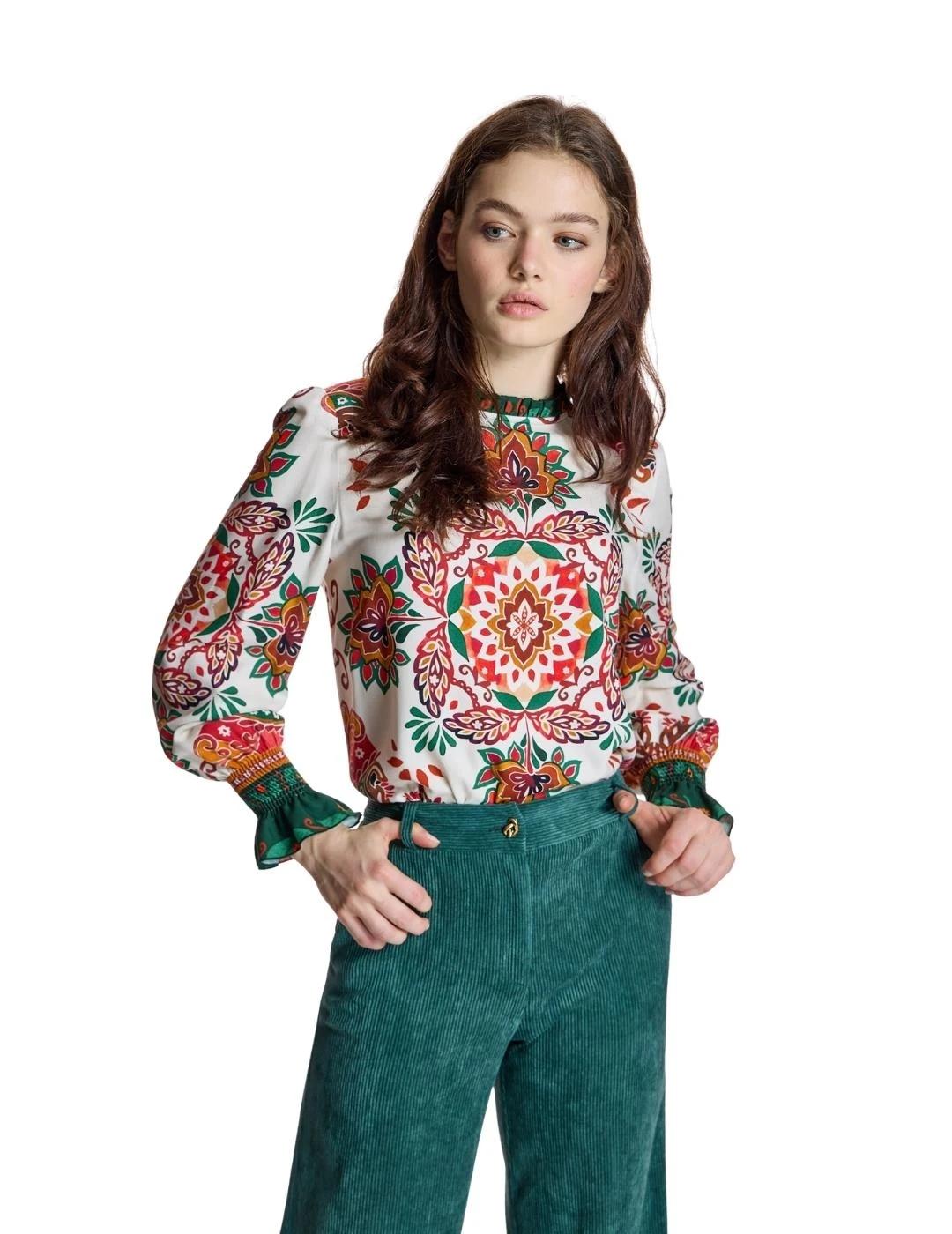 Alba Conde Pantalón Verde de pana