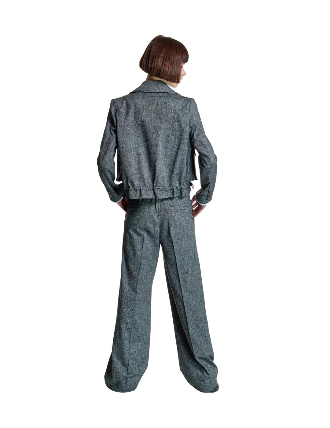 Alba Conde Pantalón gris ancho con pinzas