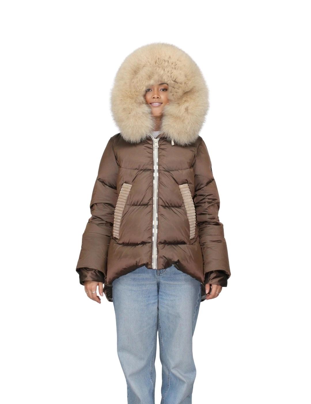 Flo&Clo Parka Marrón corta con capucha