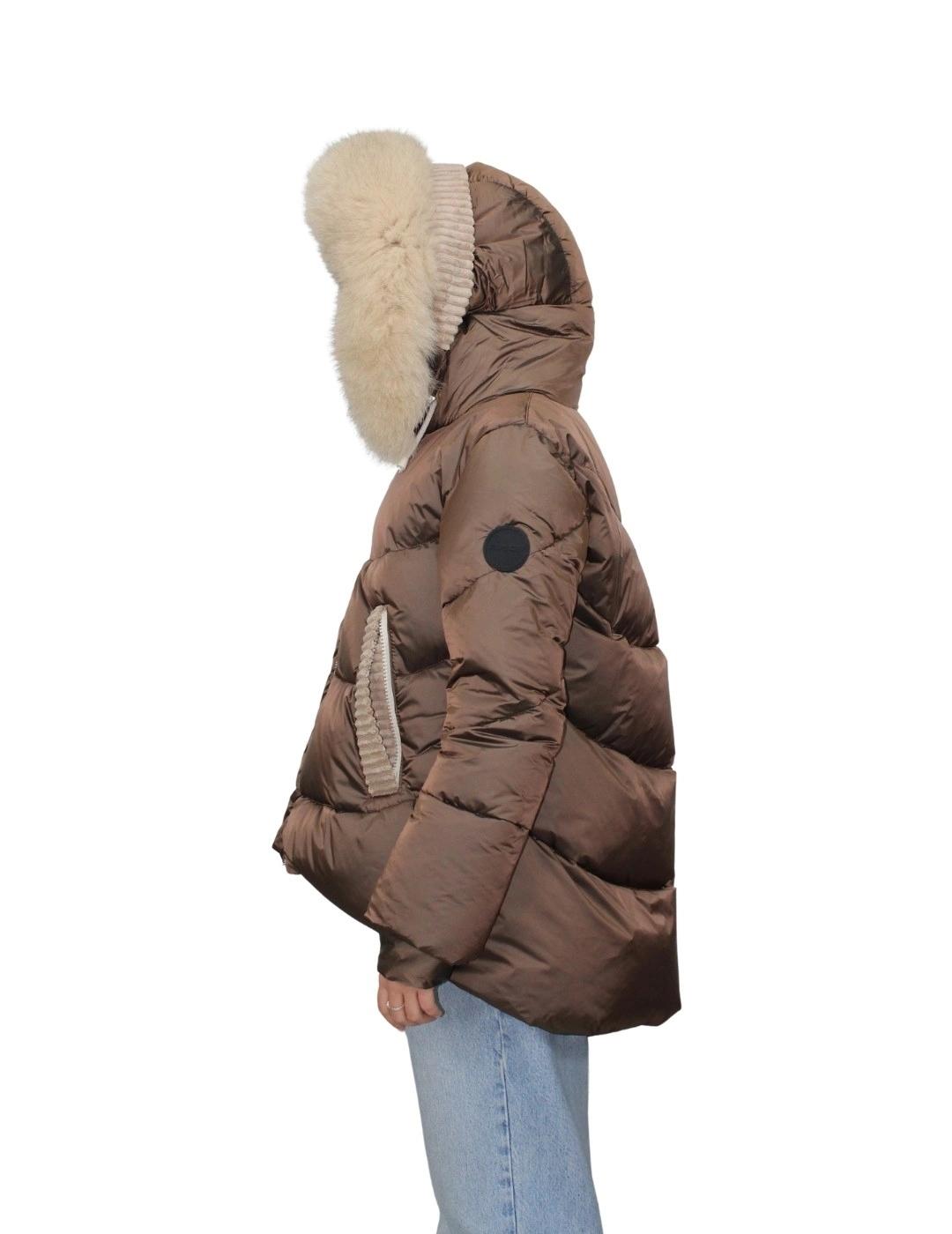 Flo&Clo Parka Marrón corta con capucha