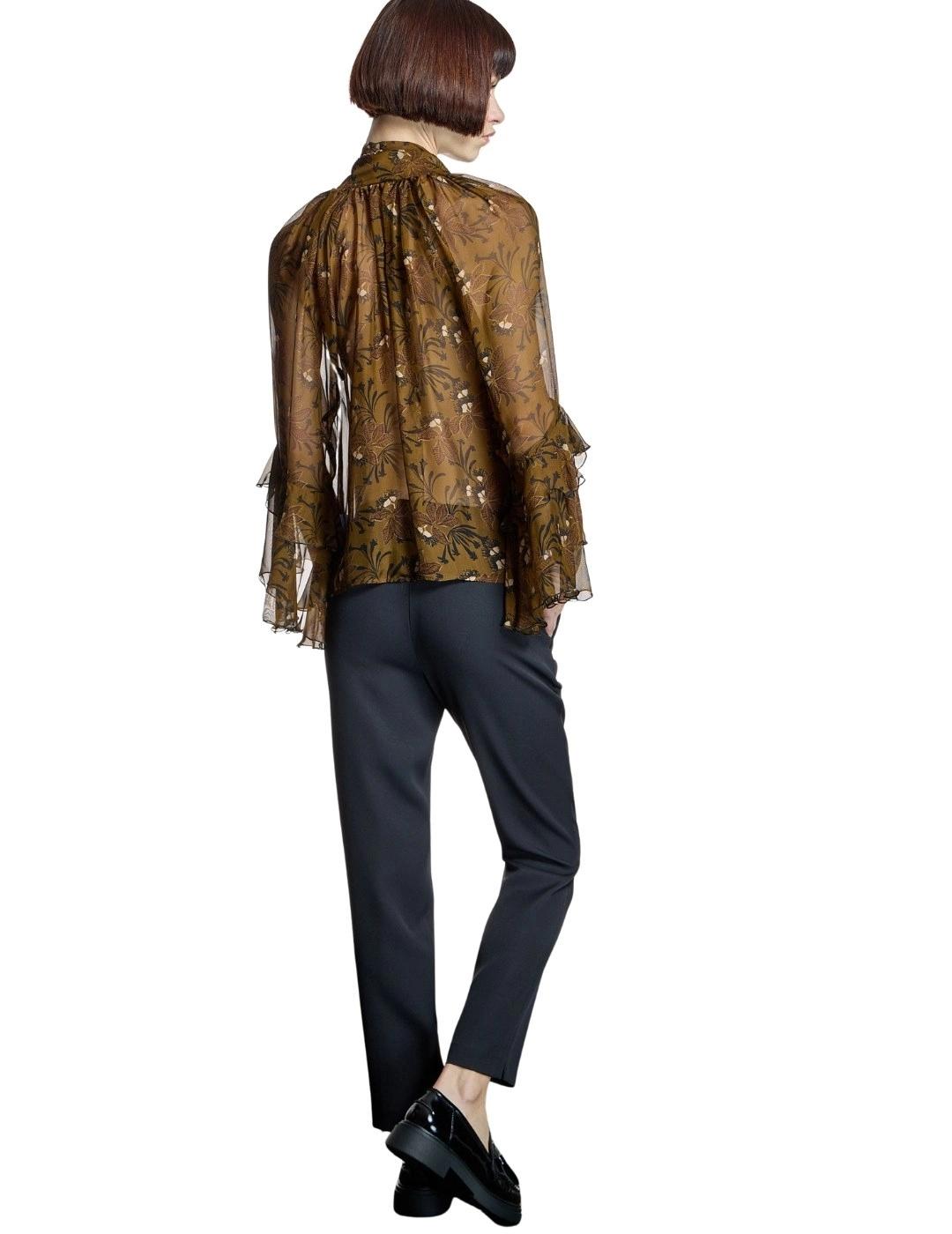 Alba Conde Blusa estampada con volantes