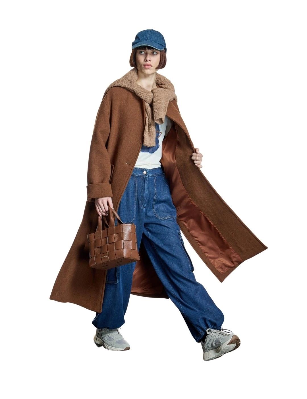 Alba Conde Camiseta Cruda con print azul