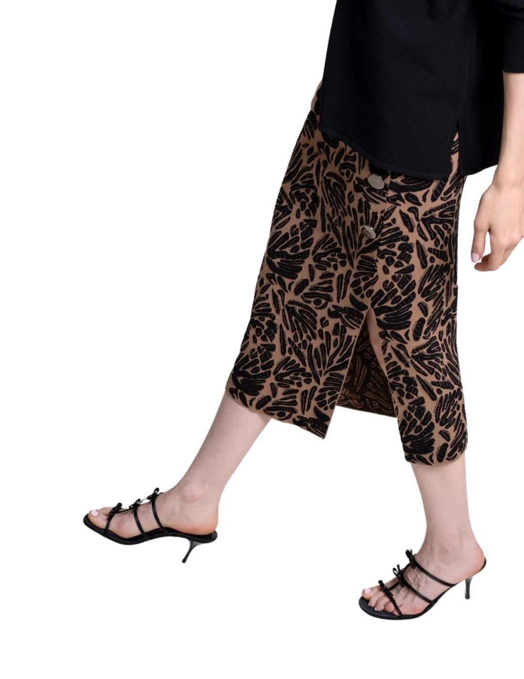 Pisonero Falda Vivian Negro camel estampada