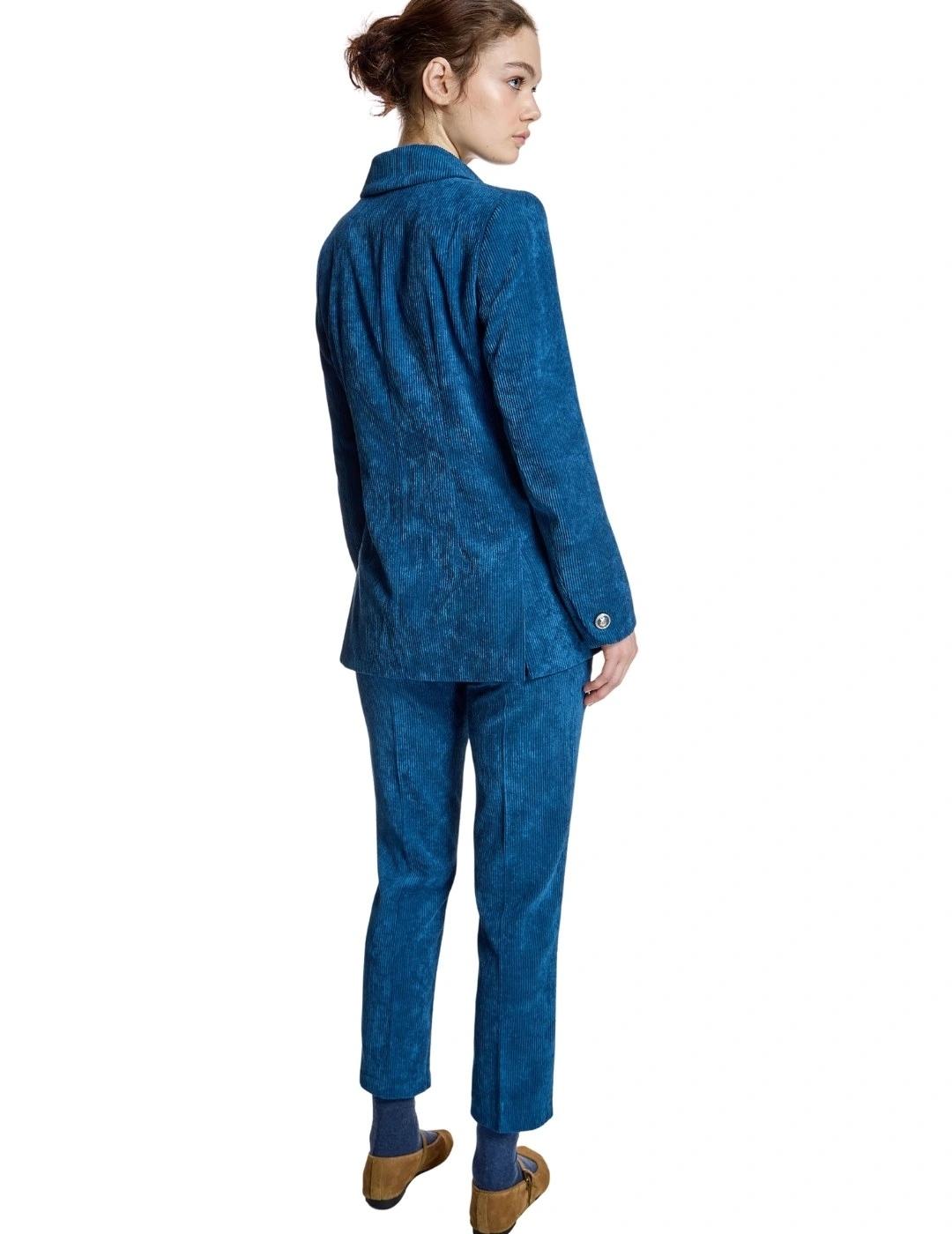 Alba Conde Americana Azul