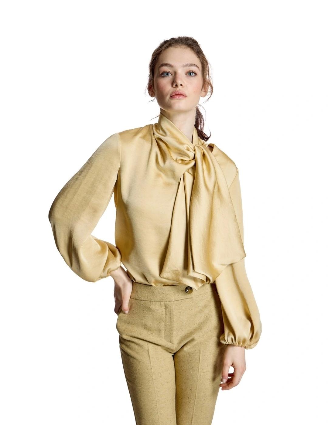 Alba Conde Blusa Amarilla