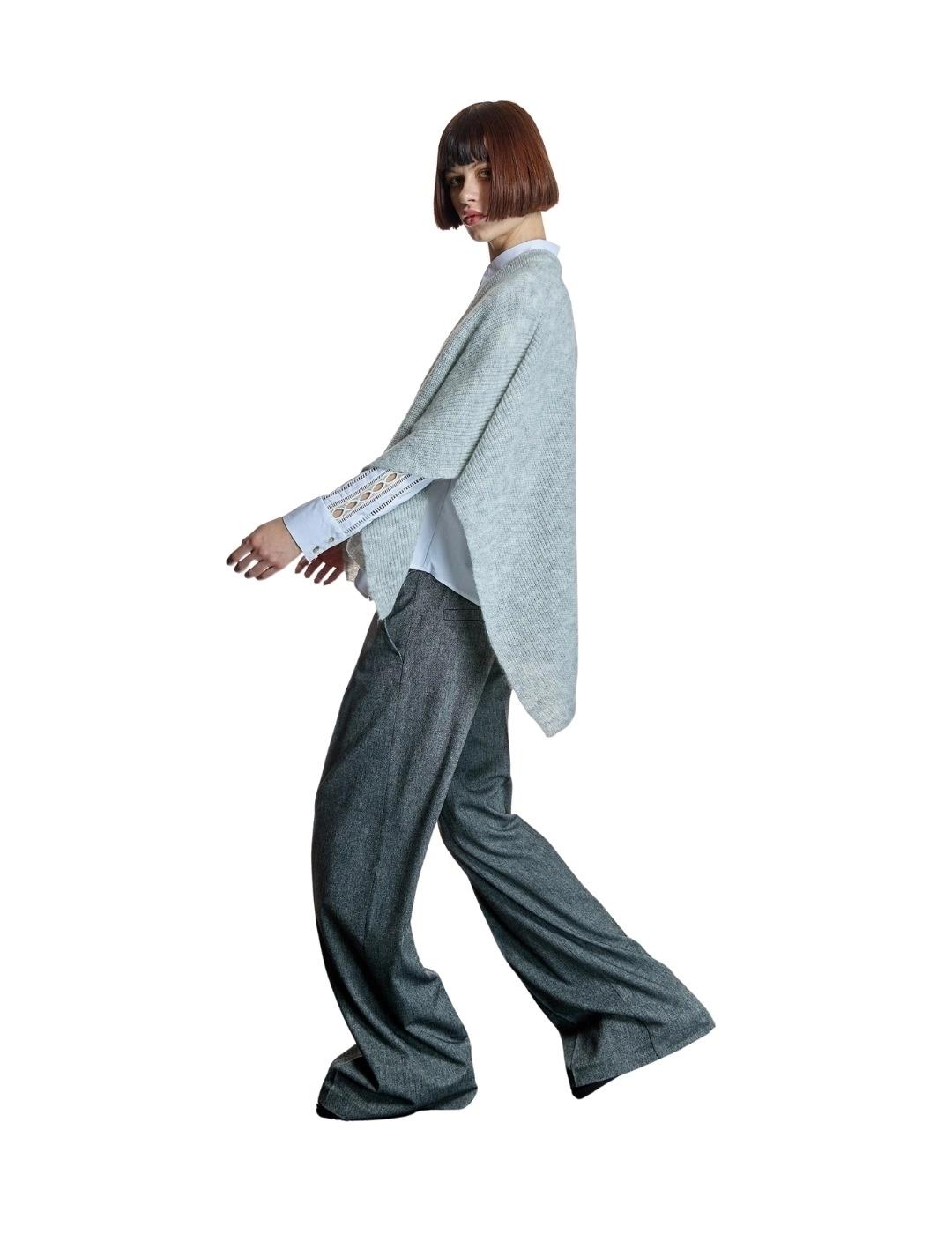 Alba Conde Capa de punto fino Gris