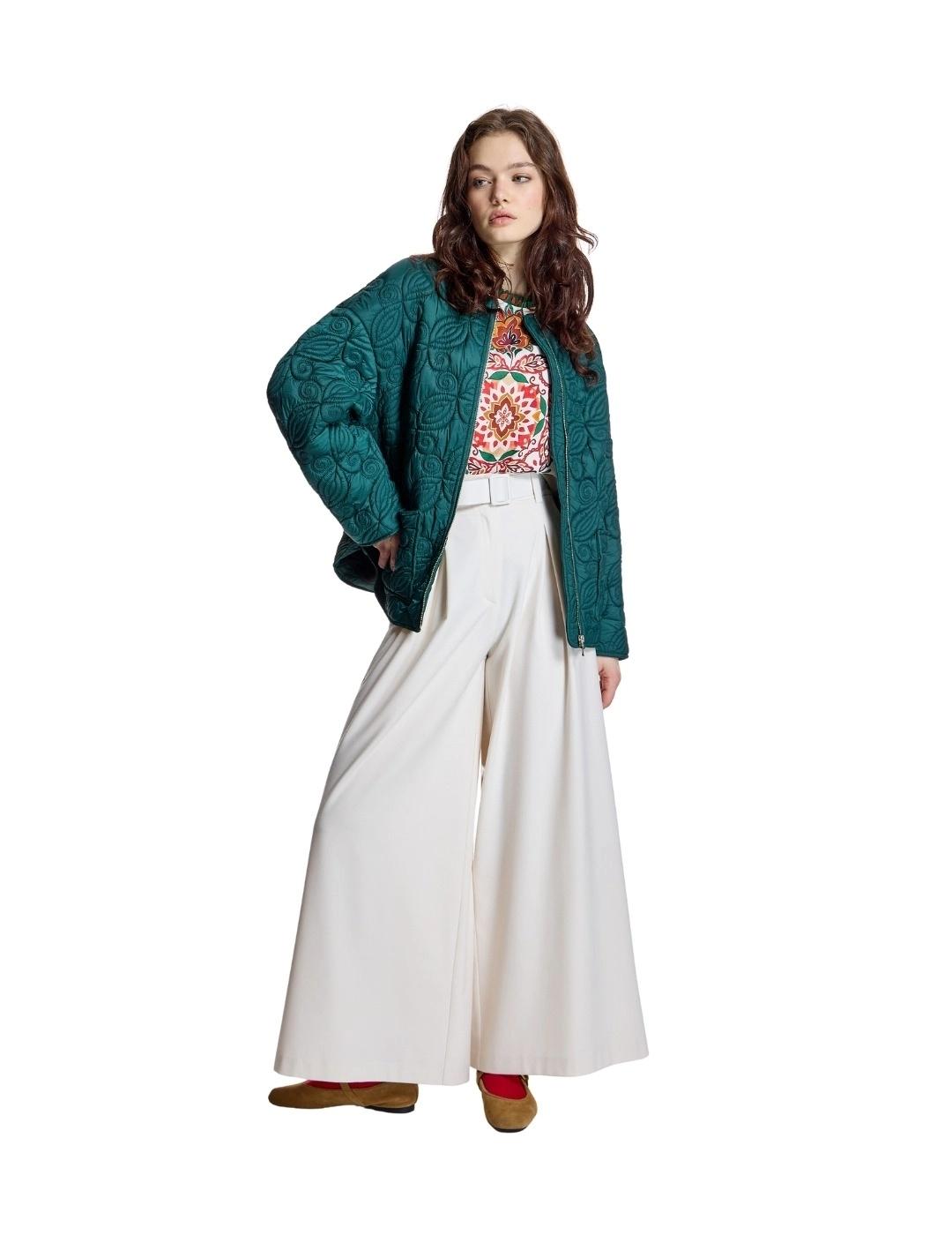 Alba Conde Cazadora verde esmeralda