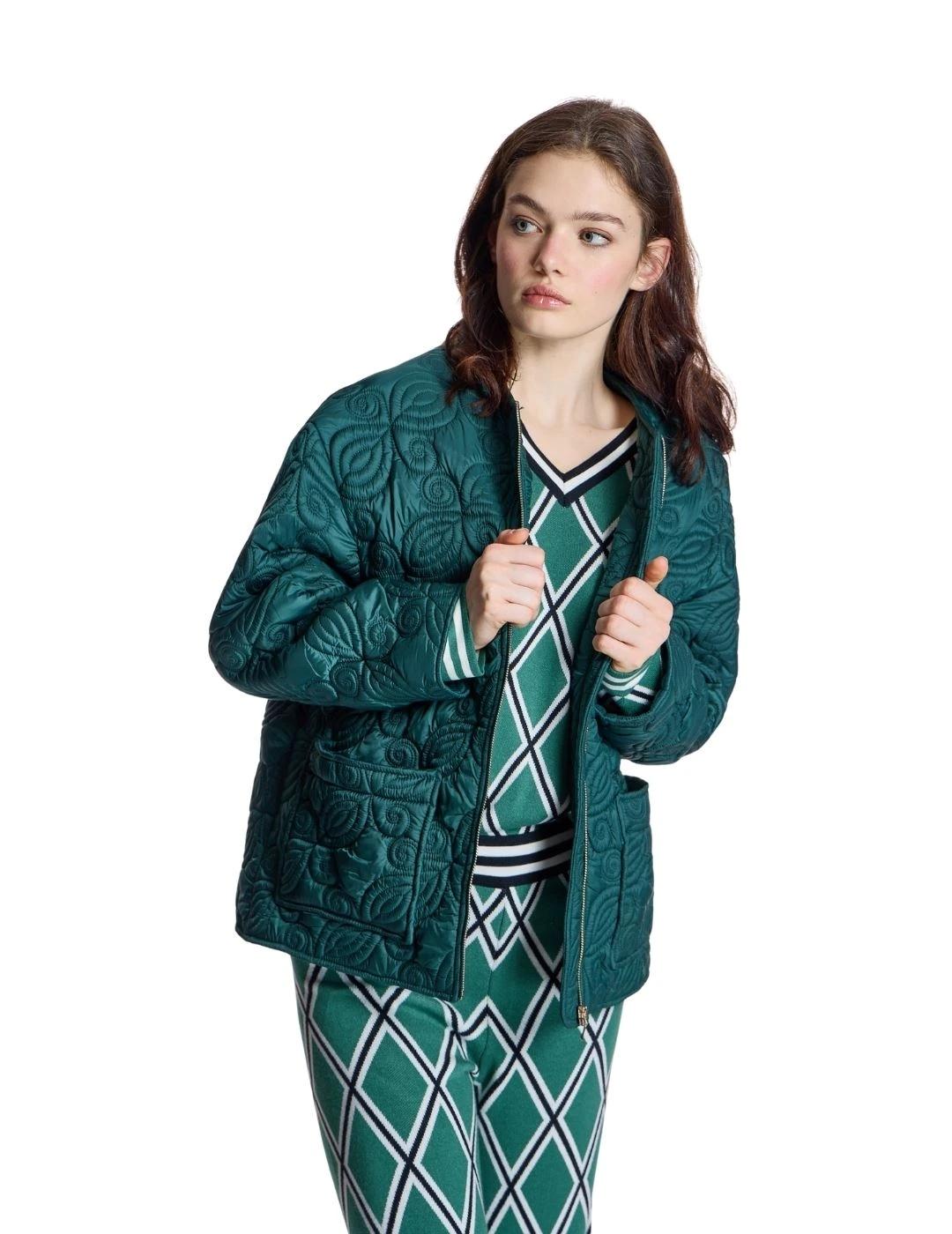 Alba Conde Cazadora verde esmeralda