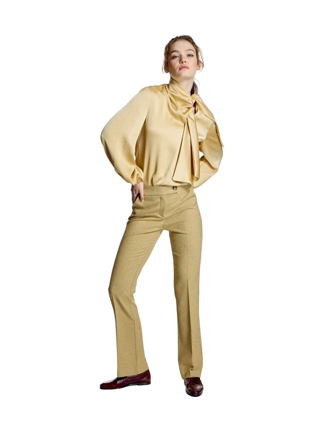 Alba Conde Pantalón Amarillo