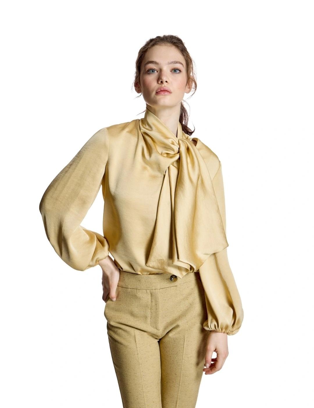 Alba Conde Pantalón Amarillo