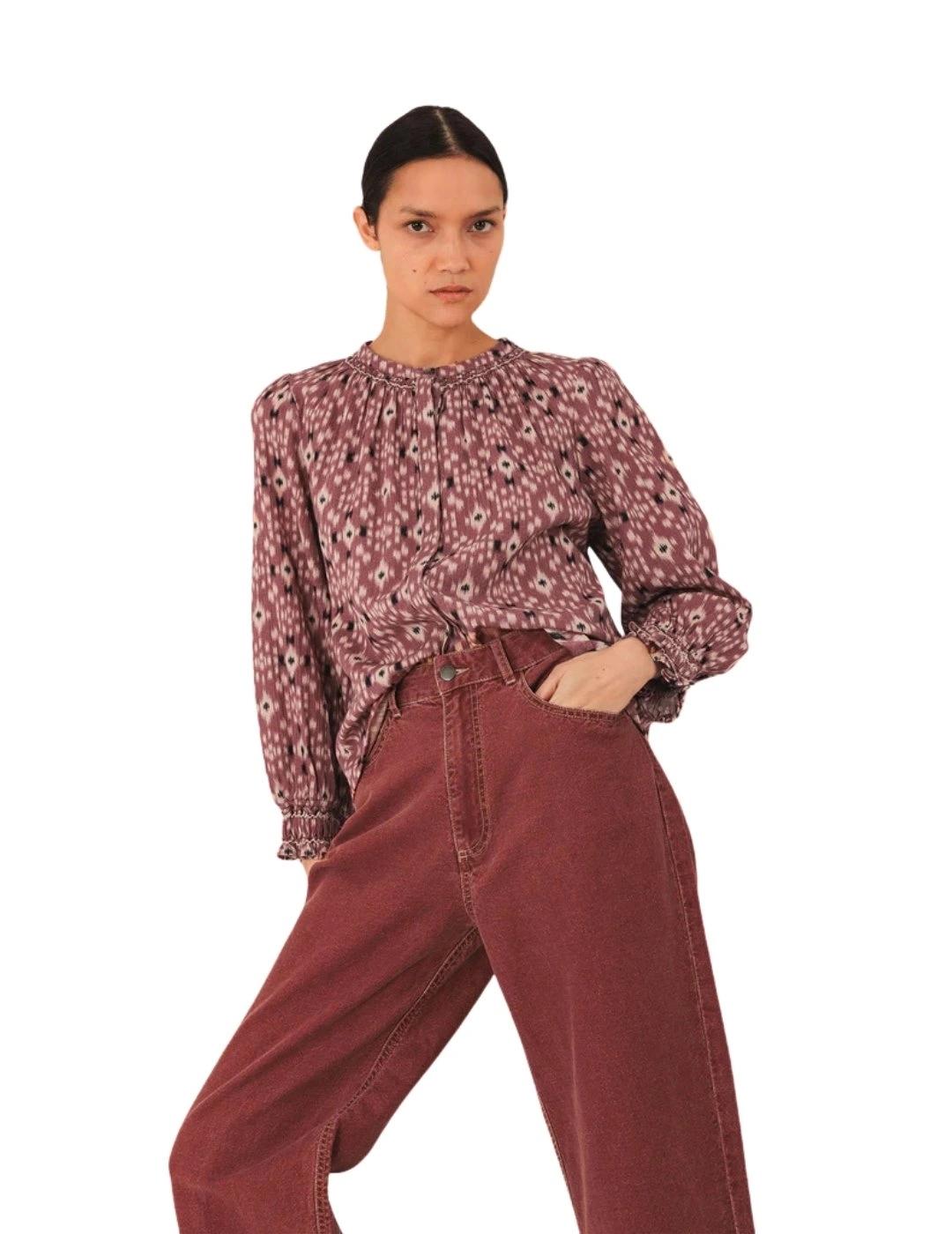 Indi & Cold Camisa estampado ikat Malva