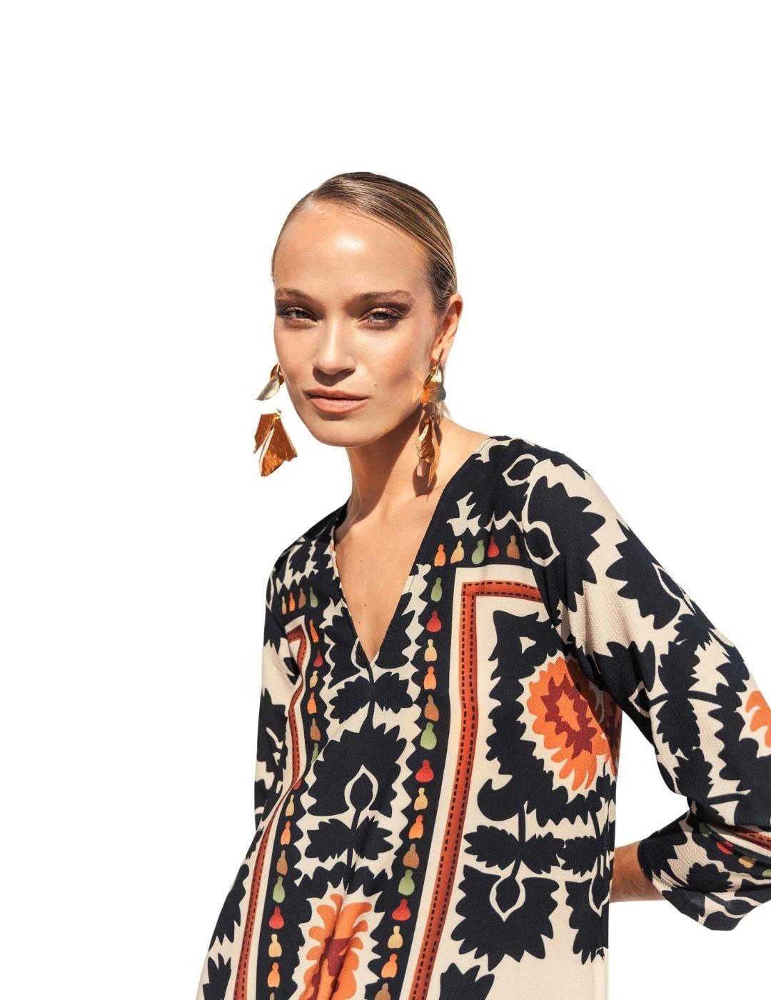 Parole Vestido Evasé Cuello Pico Jordania Beige