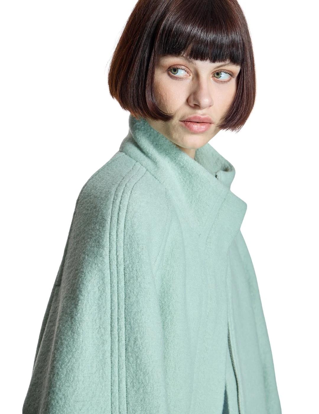 Alba Conde Chaquetón oversize Verde agua