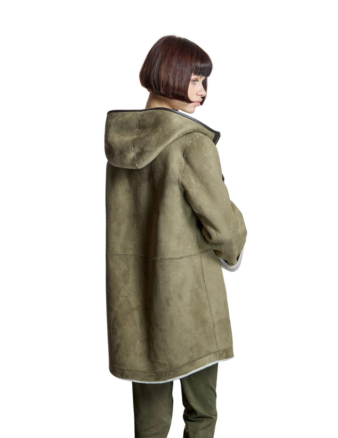 Alba Conde Chaquetón Kaki doble faz