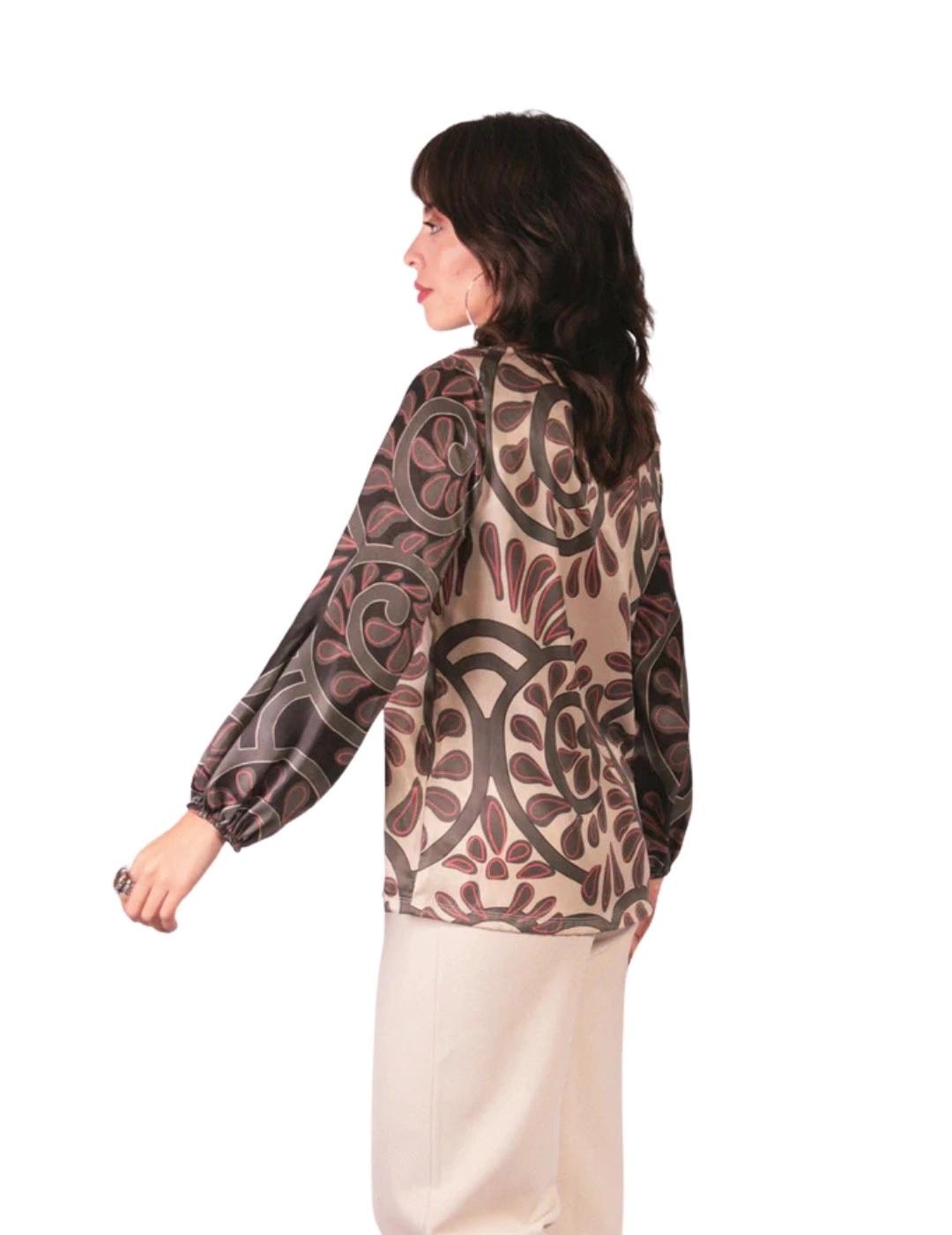 Parole Top cuello barco Greca Visón