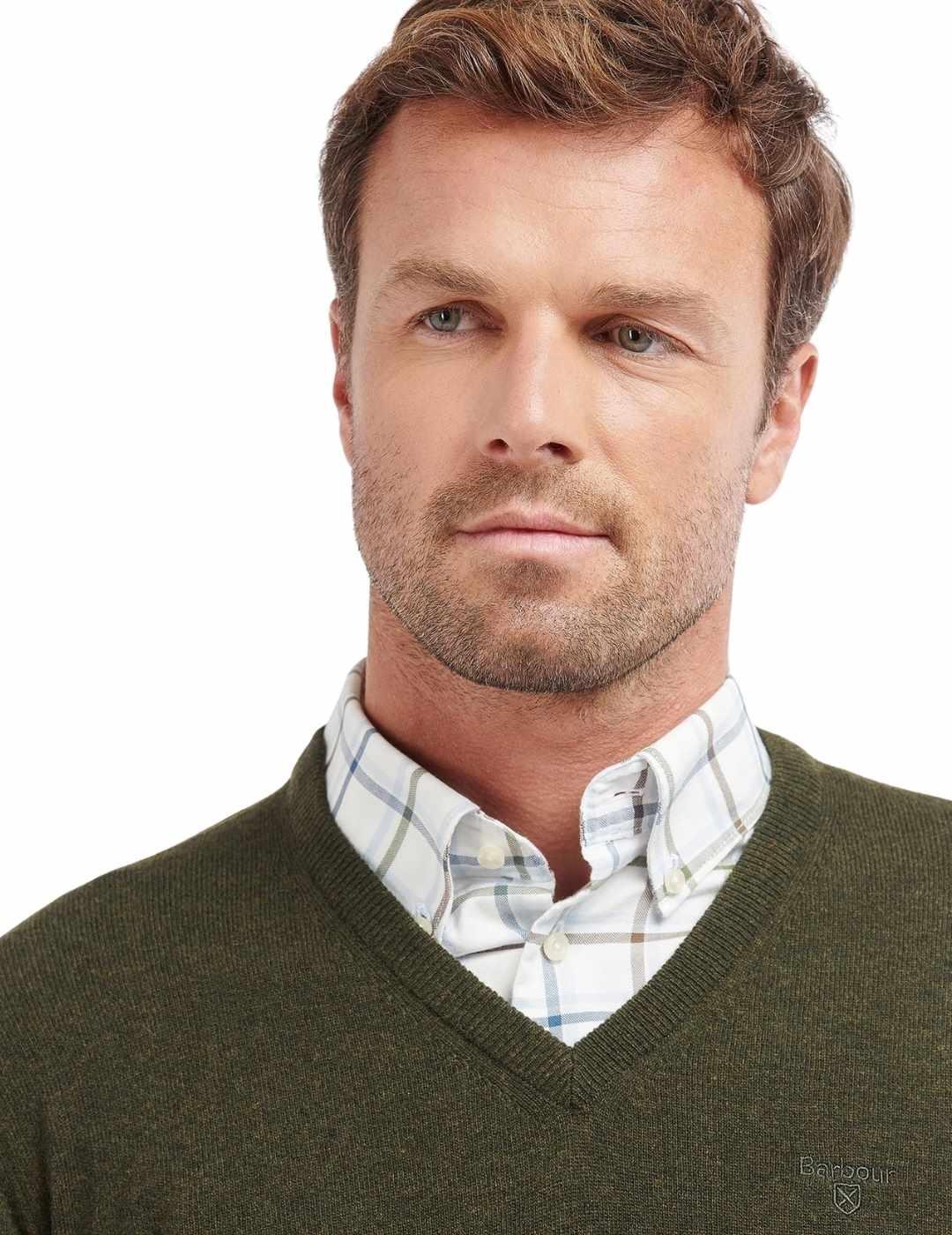 Barbour Jersey Verde oscuro cuello pico