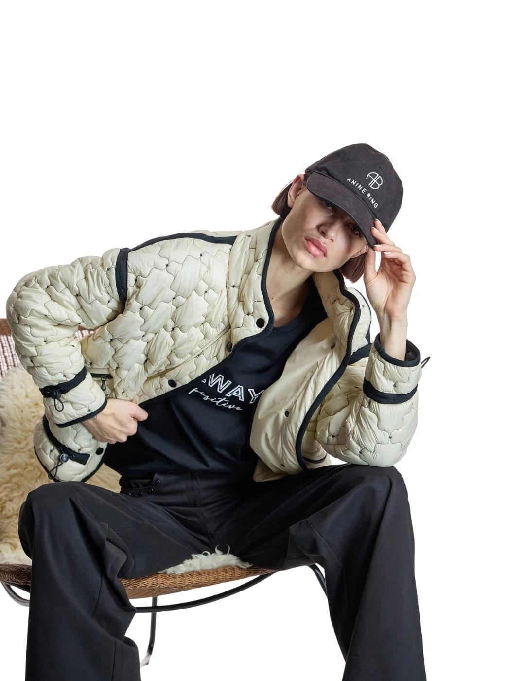 Alba Conde Camiseta Always Negra