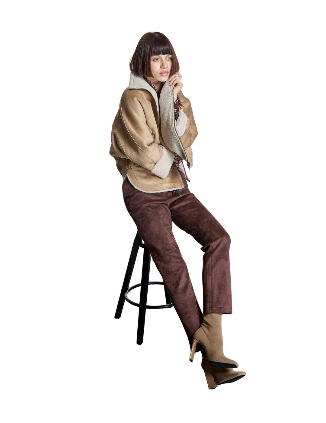 Alba Conde Cazadora reversible doble faz Beige