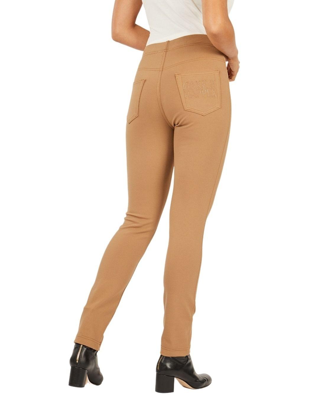 Pantalón Anna Mora Básico Camel Para Mujer