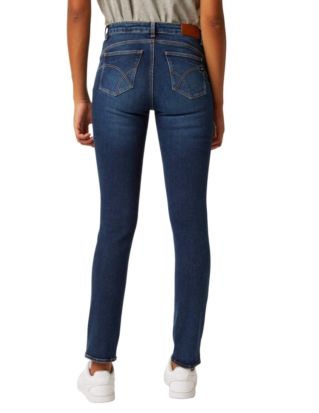 Vaquero Gas Oscuro Para Mujer