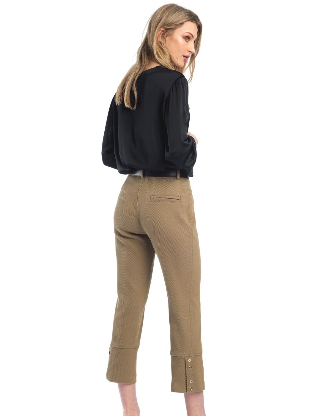 Pantalón Alba Conde Camel Pirata Para Mujer