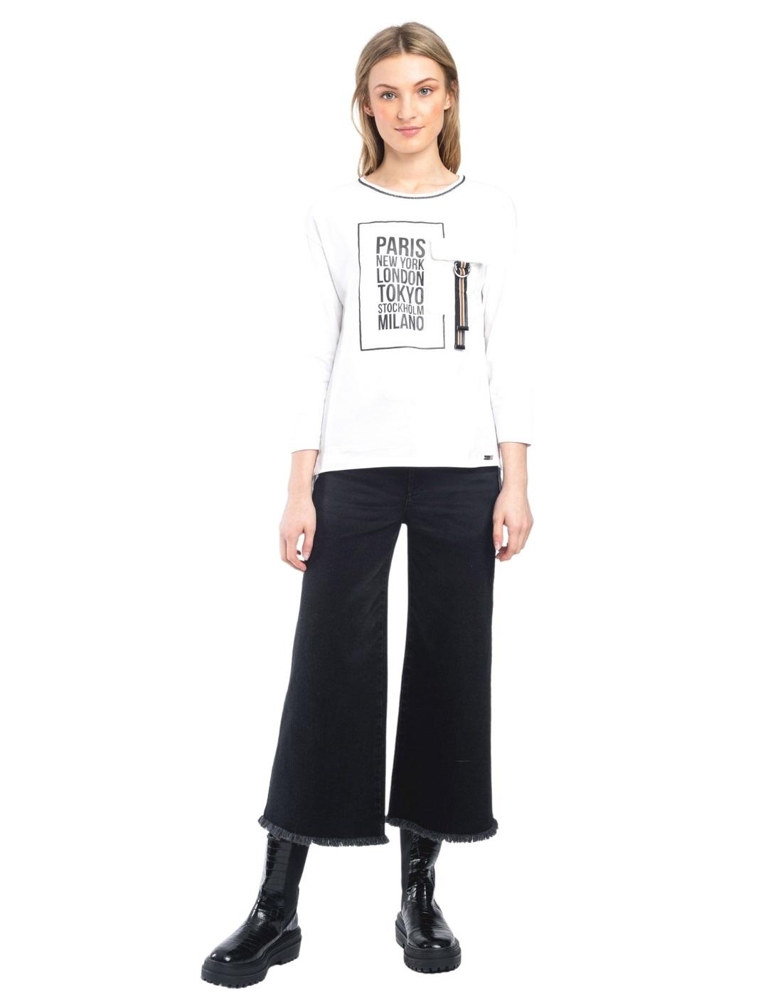 Camiseta Alba Conde Crudo Texto Para Mujer